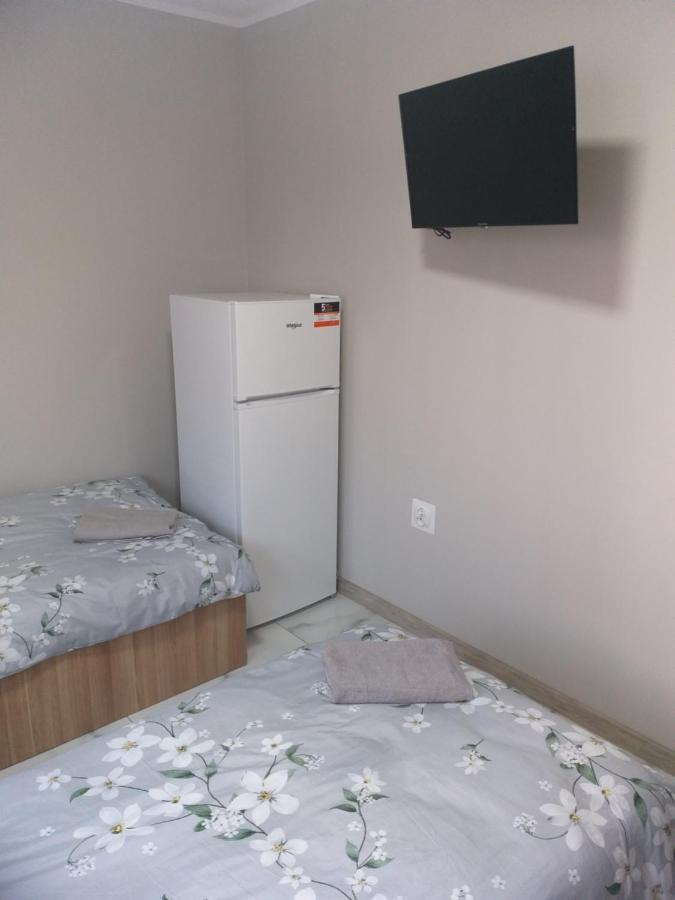 Czerwony Szafir Grodzisk Hostel Grodzisk Mazowiecki Bagian luar foto